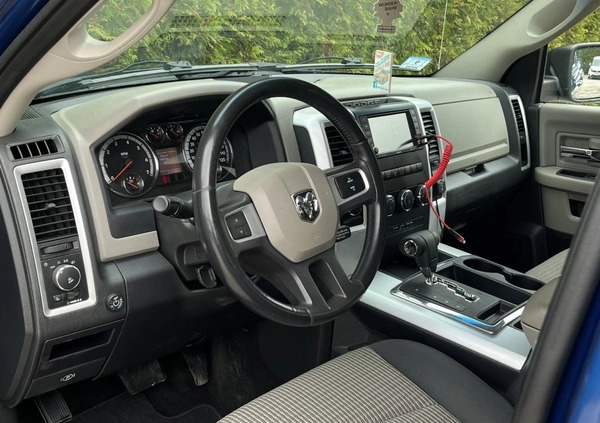Dodge RAM cena 85900 przebieg: 217000, rok produkcji 2011 z Dębica małe 79